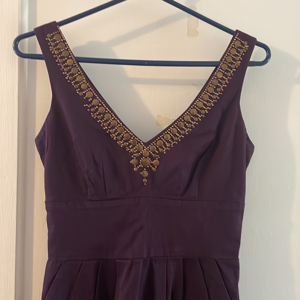 Excellent condition plum v-neck mini dress (size 3/4)